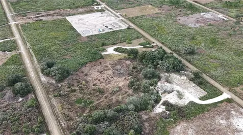 21867 NW 276th Okeechobee FL 34972