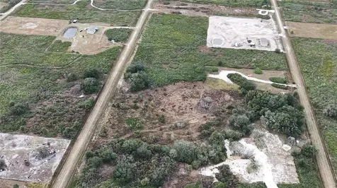 21867 NW 276th Okeechobee FL 34972