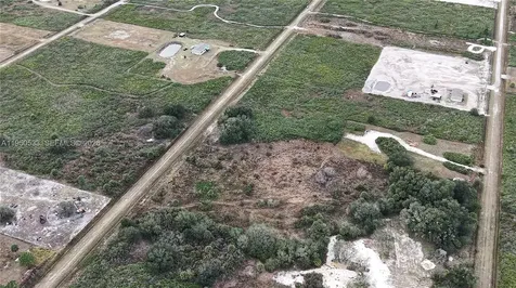 21867 NW 276th Okeechobee FL 34972