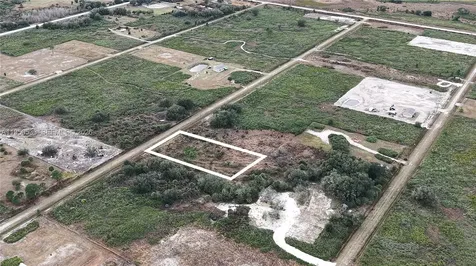 21867 NW 276th Okeechobee FL 34972