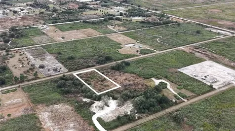 21867 NW 276th Okeechobee FL 34972