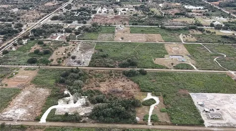 21867 NW 276th Okeechobee FL 34972