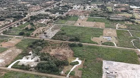 21867 NW 276th Okeechobee FL 34972