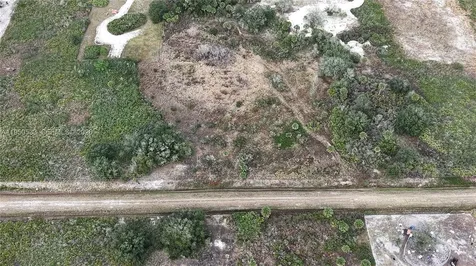 21867 NW 276th Okeechobee FL 34972