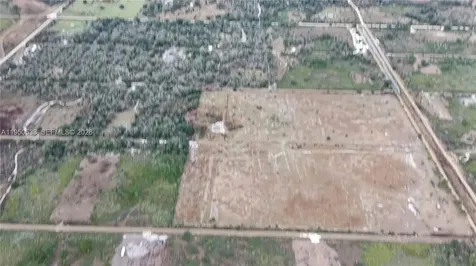 21867 NW 276th Okeechobee FL 34972