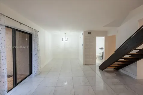 6534 SW 114th Place Miami FL 33173