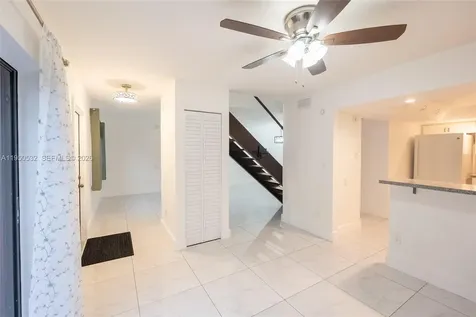 6534 SW 114th Place Miami FL 33173