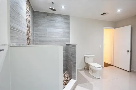 6534 SW 114th Place Miami FL 33173