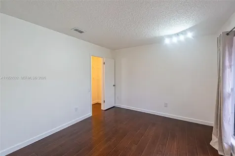 6534 SW 114th Place Miami FL 33173