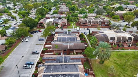 6534 SW 114th Place Miami FL 33173