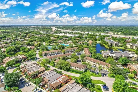 6534 SW 114th Place Miami FL 33173