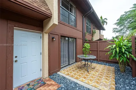 6534 SW 114th Place Miami FL 33173
