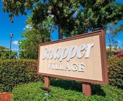 6534 SW 114th Place Miami FL 33173