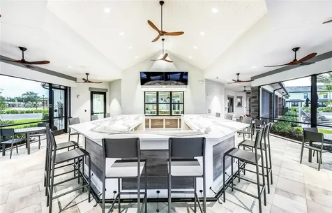 2121 S Appleton Circle S Oakland Park FL 33309