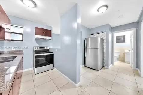 365 NW 8th Street Miami FL 33136
