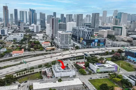 365 NW 8th Street Miami FL 33136
