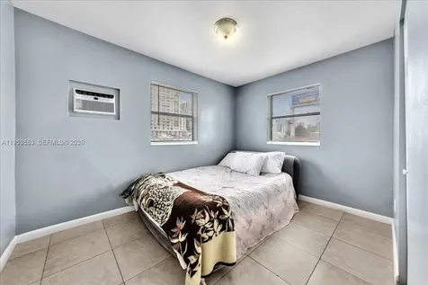 365 NW 8th Street Miami FL 33136