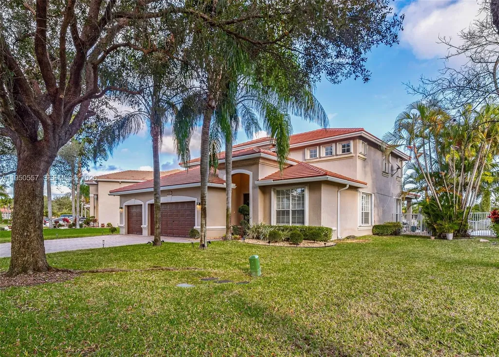5923 NW 54th Circle Coral Springs FL 33067