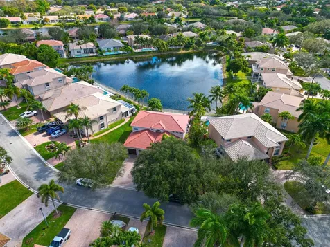 5923 NW 54th Circle Coral Springs FL 33067