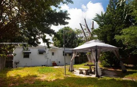 1821 Harding Street Hollywood FL 33020