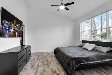 7980 S Aragon Boulevard Sunrise FL 33322