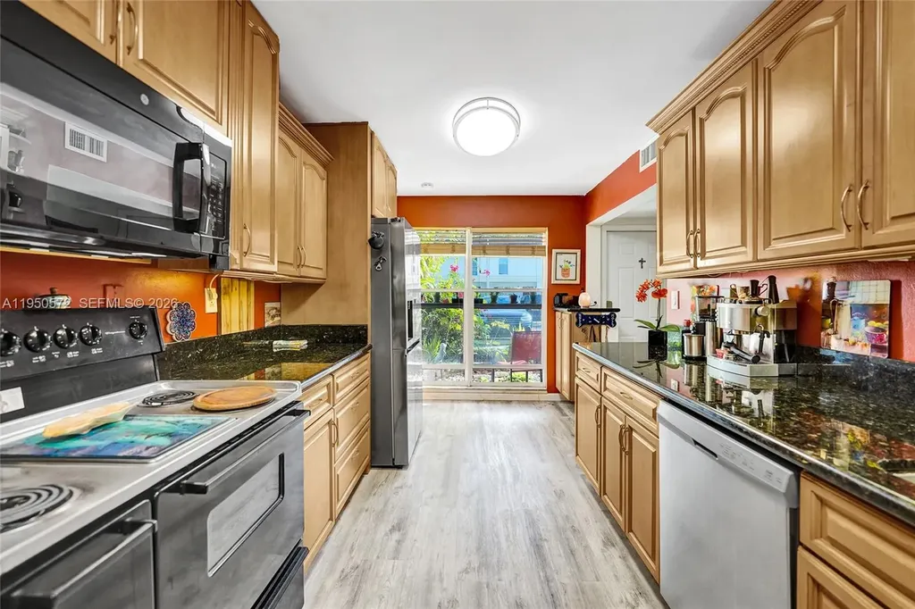 3302 Farragut Street Hollywood FL 33021