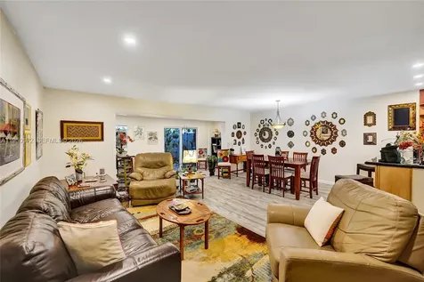 3302 Farragut Street Hollywood FL 33021