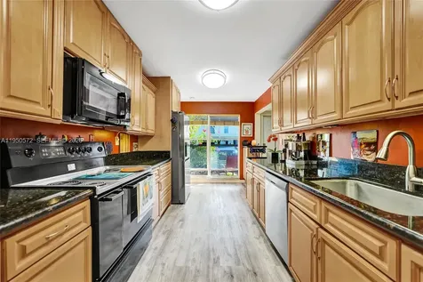 3302 Farragut Street Hollywood FL 33021