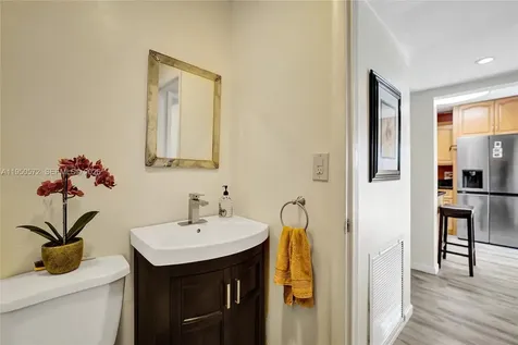 3302 Farragut Street Hollywood FL 33021