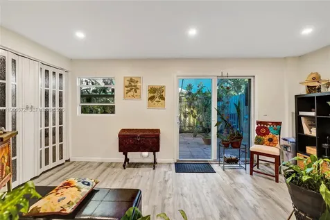 3302 Farragut Street Hollywood FL 33021
