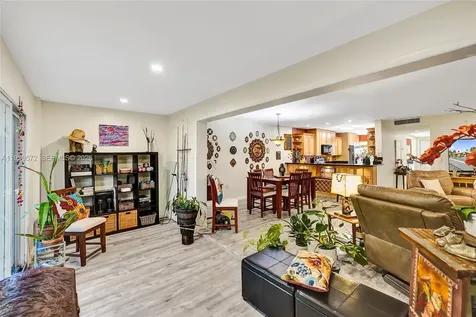 3302 Farragut Street Hollywood FL 33021