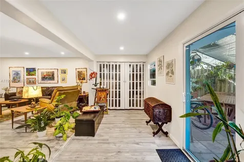 3302 Farragut Street Hollywood FL 33021