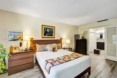 3302 Farragut Street Hollywood FL 33021