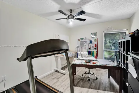 3302 Farragut Street Hollywood FL 33021