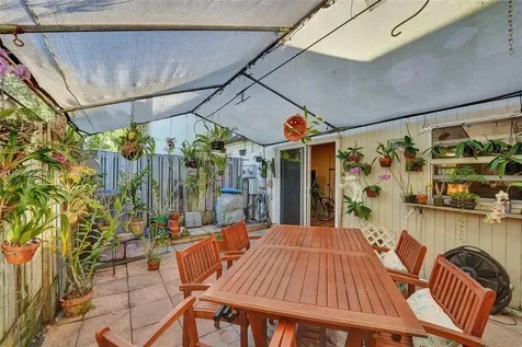 3302 Farragut Street Hollywood FL 33021