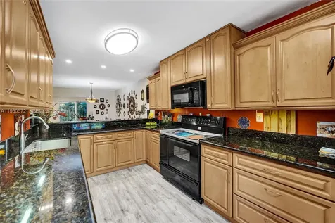 3302 Farragut Street Hollywood FL 33021