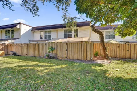 3302 Farragut Street Hollywood FL 33021