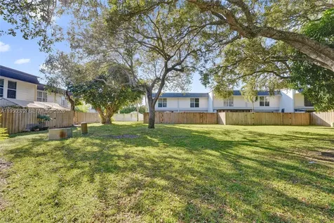 3302 Farragut Street Hollywood FL 33021