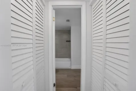 2075 SW 122nd Avenue Miami FL 33175