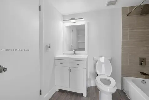 2075 SW 122nd Avenue Miami FL 33175