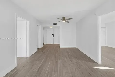 2075 SW 122nd Avenue Miami FL 33175
