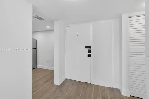 2075 SW 122nd Avenue Miami FL 33175