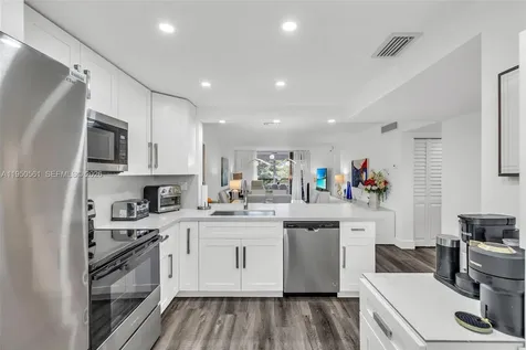 3910 Inverrary Boulevard Lauderhill FL 33319