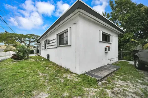 545 NW 77th Street Miami FL 33150