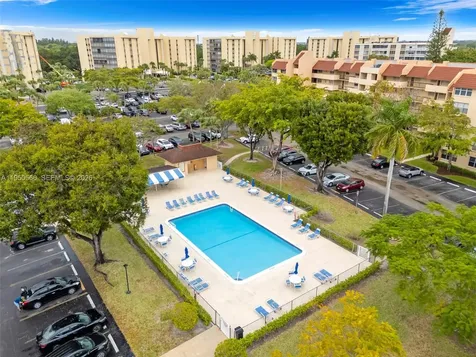 7080 Environ Boulevard Lauderhill FL 33319