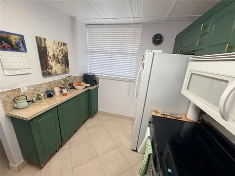 7080 Environ Boulevard Lauderhill FL 33319