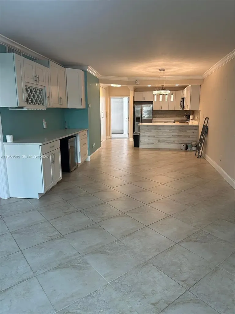 2731 NE 14th Street Causeway Pompano Beach FL 33062