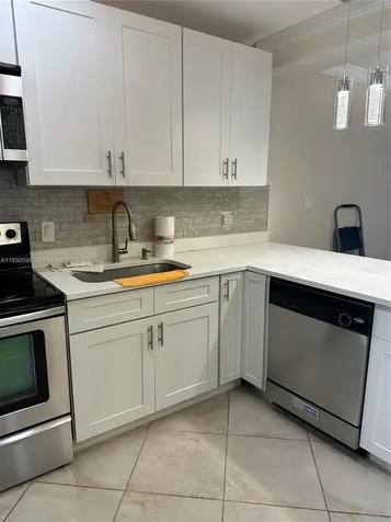 2731 NE 14th Street Causeway Pompano Beach FL 33062
