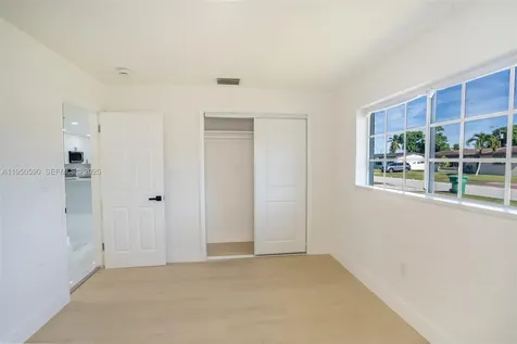 17202 NW 9th Court Miami Gardens FL 33169
