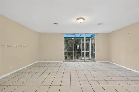 7033 Woodmont Way Tamarac FL 33321